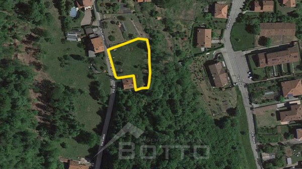 terreno edificabile in vendita a Borgosesia