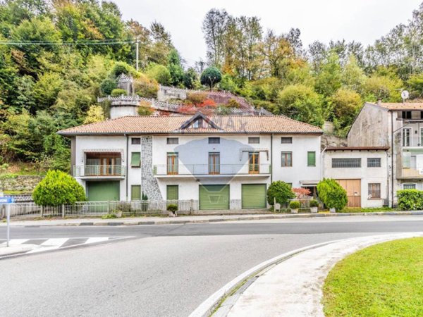 casa indipendente in vendita a Borgosesia
