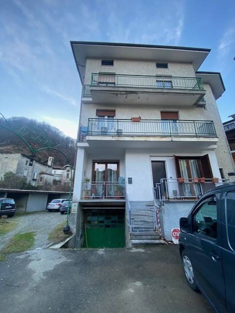 appartamento in vendita a Borgosesia