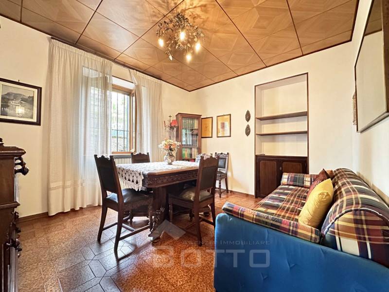 appartamento in vendita a Borgosesia