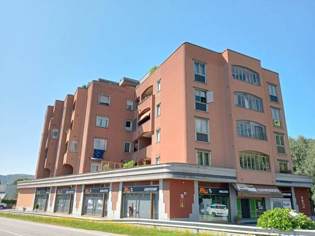 appartamento in vendita a Borgosesia