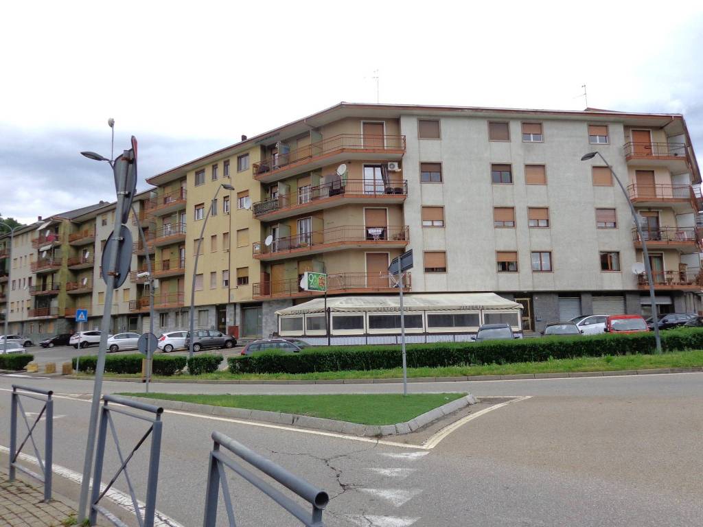 appartamento in vendita a Borgosesia