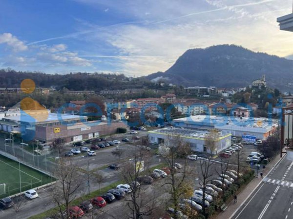 appartamento in vendita a Borgosesia