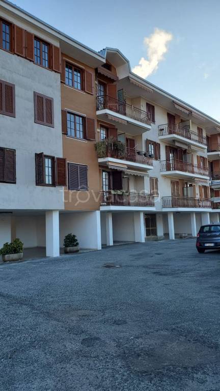 appartamento in vendita a Borgosesia