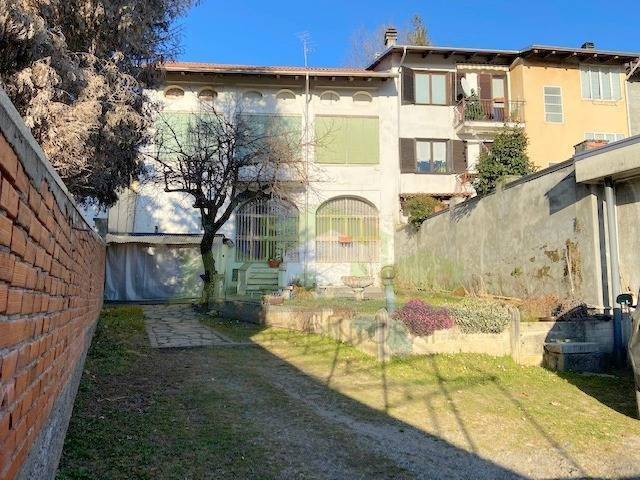 casa indipendente in vendita a Borgosesia