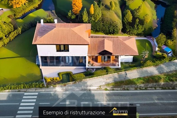 casa indipendente in vendita a Borgosesia