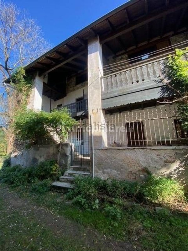 quadrivano in vendita a Borgosesia