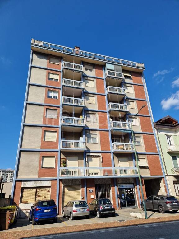 appartamento in vendita a Borgosesia