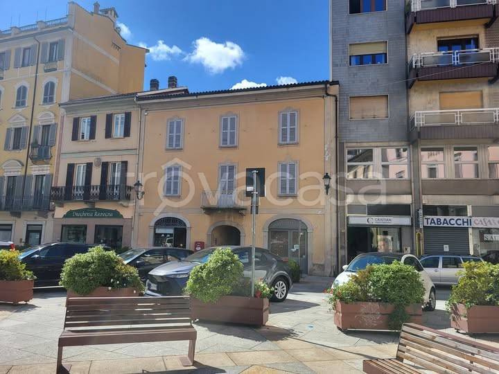 appartamento in vendita a Borgosesia