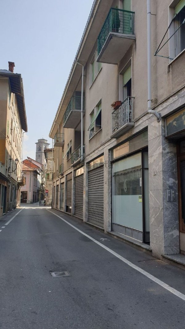 ufficio in vendita a Borgosesia