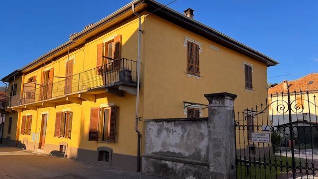 appartamento in vendita a Borgosesia