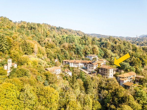 casa indipendente in vendita a Borgosesia