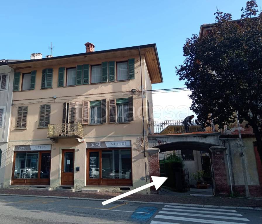 appartamento in vendita a Borgosesia