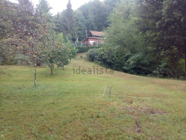 casa indipendente in vendita a Borgosesia