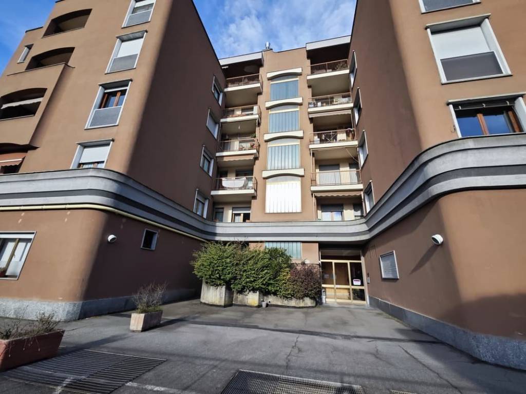 appartamento in vendita a Borgosesia