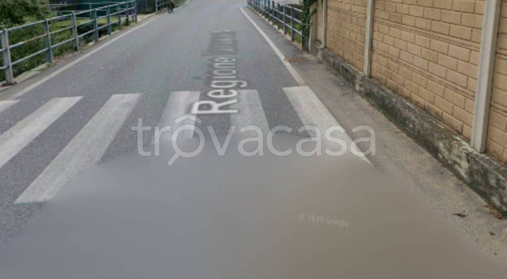 locale commerciale in vendita a Borgosesia