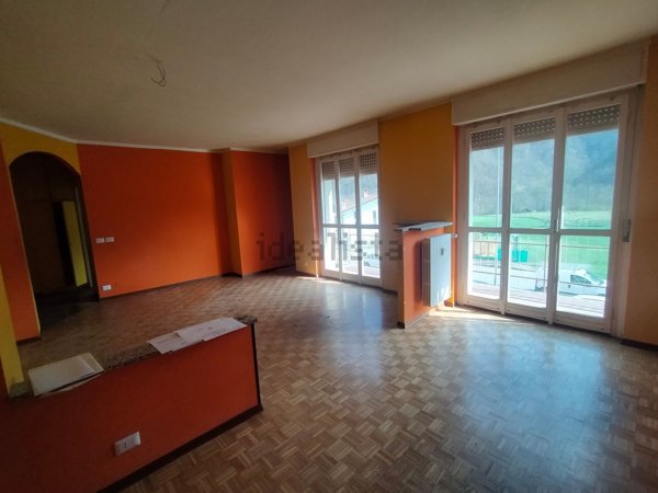 appartamento in vendita a Borgosesia