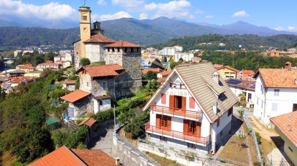 casa indipendente in vendita a Borgosesia