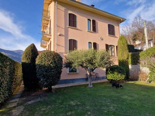 casa indipendente in vendita a Borgosesia