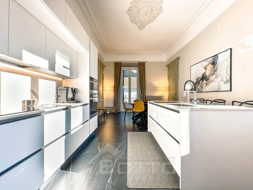 appartamento in vendita a Borgosesia