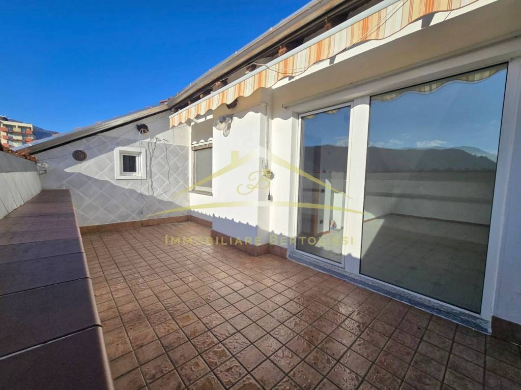 appartamento in vendita a Borgosesia