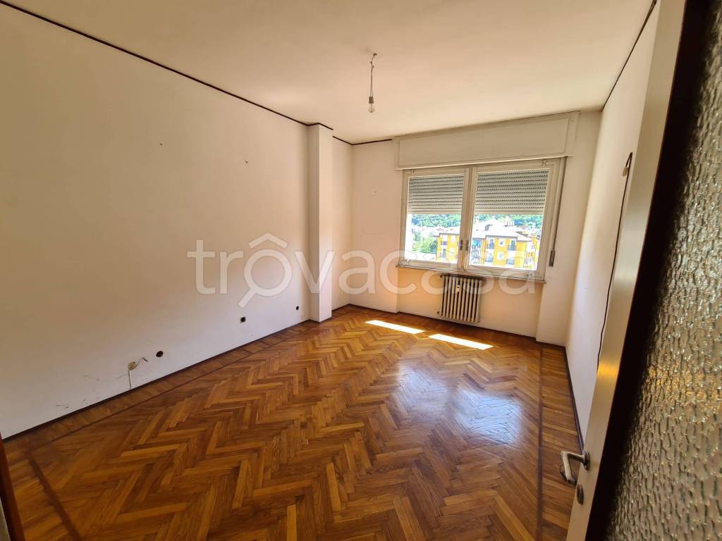 appartamento in vendita a Borgosesia