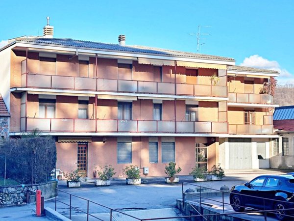 appartamento in vendita a Borgosesia