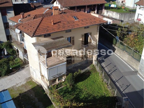 casa indipendente in vendita a Borgosesia