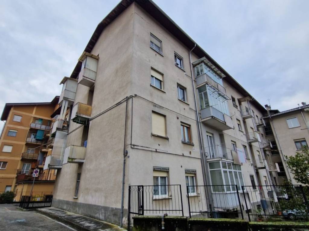 appartamento in vendita a Borgosesia
