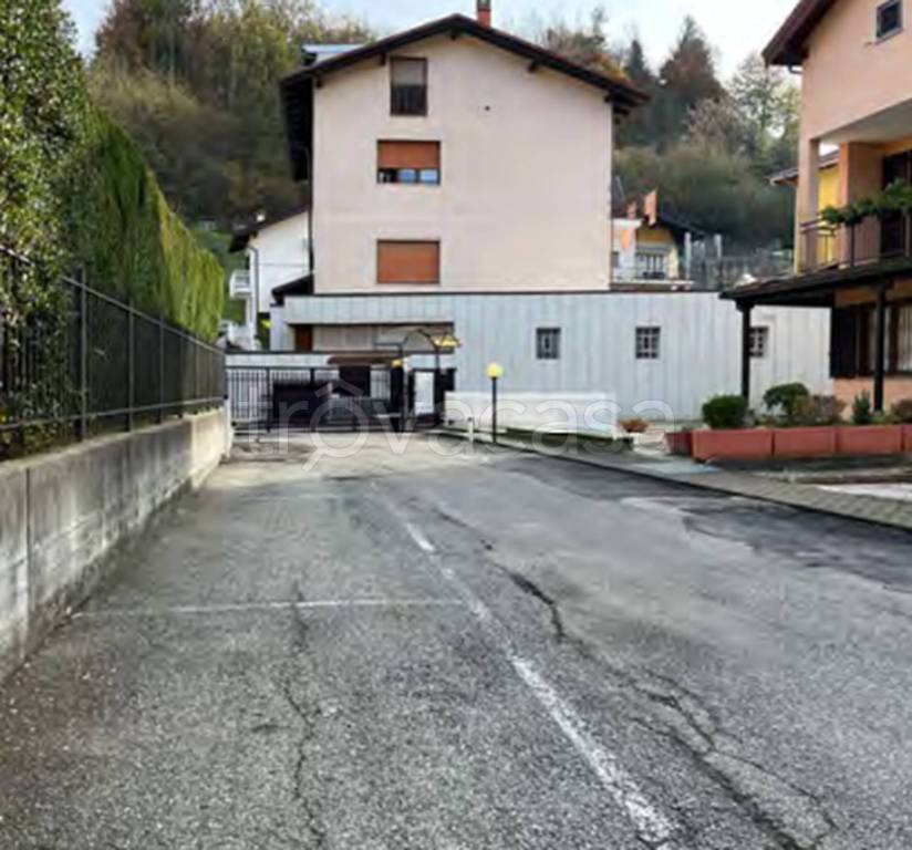 appartamento in vendita a Borgosesia