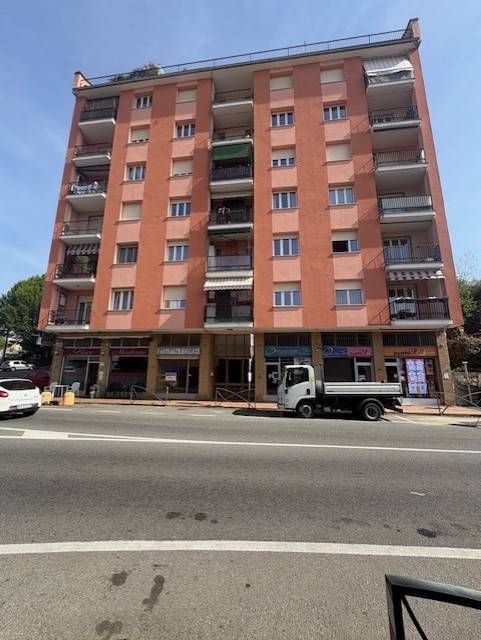 appartamento in vendita a Borgosesia