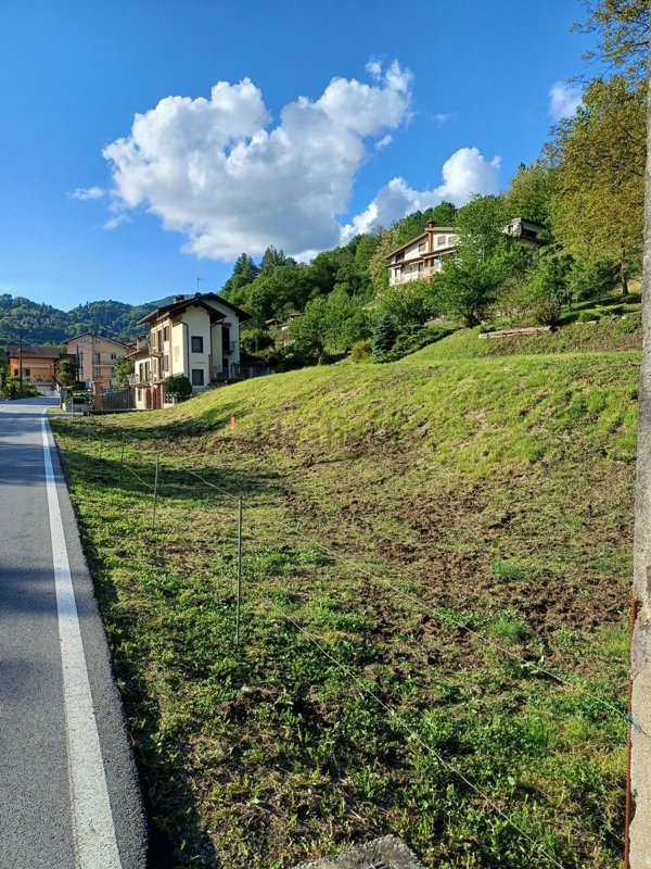 villetta a schiera in vendita a Borgosesia