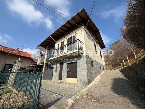 casa indipendente in vendita a Borgosesia
