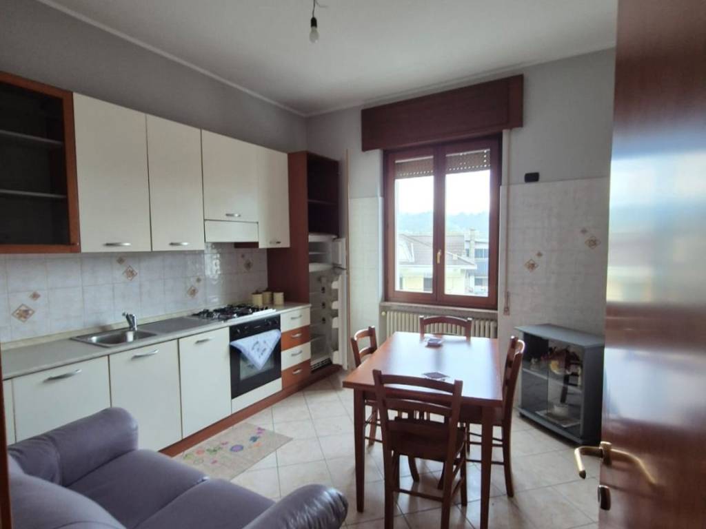 appartamento in vendita a Borgosesia