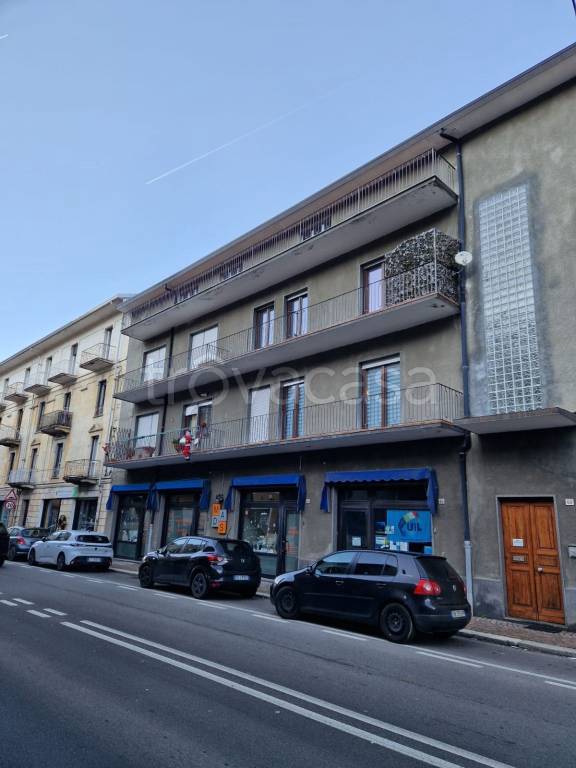 casa indipendente in vendita a Borgosesia