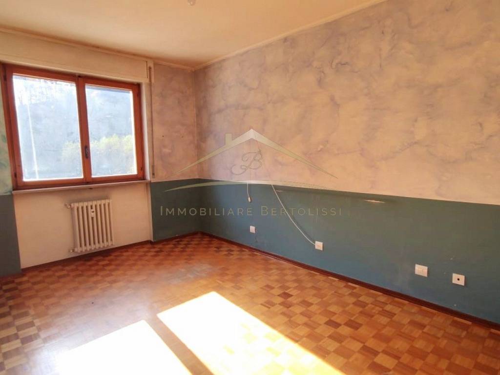 appartamento in vendita a Borgosesia