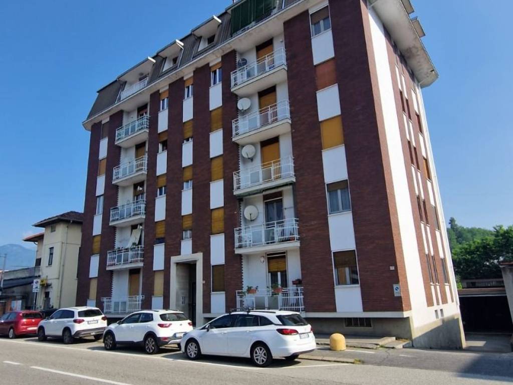 appartamento in vendita a Borgosesia