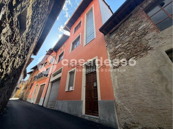 casa indipendente in vendita a Borgosesia