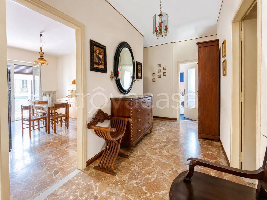 appartamento in vendita a Borgosesia