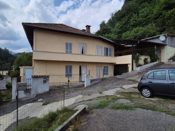 appartamento in vendita a Borgosesia
