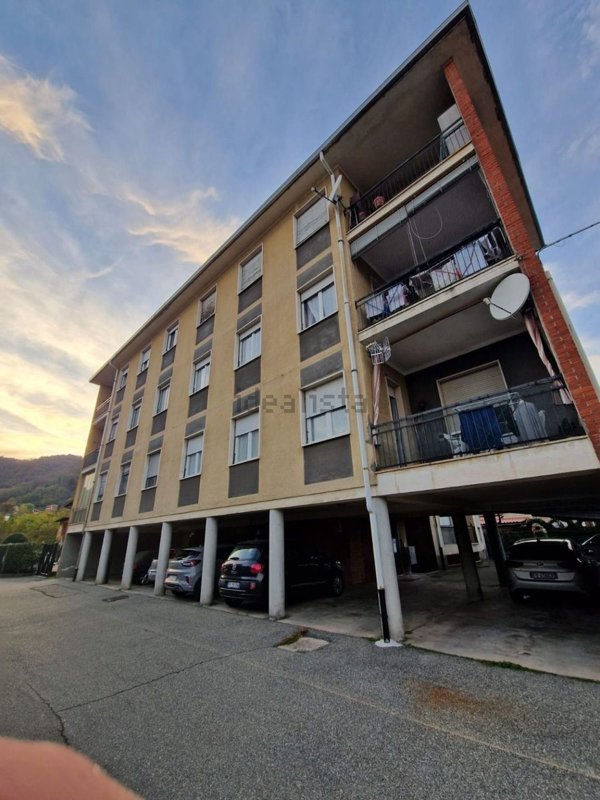 appartamento in vendita a Borgosesia