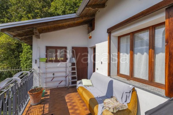 casa indipendente in vendita a Borgosesia