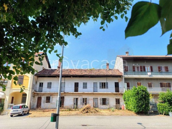 casa indipendente in vendita a Borgosesia