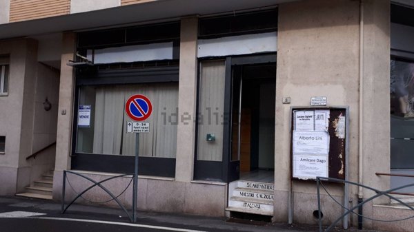 locale commerciale in vendita a Borgosesia