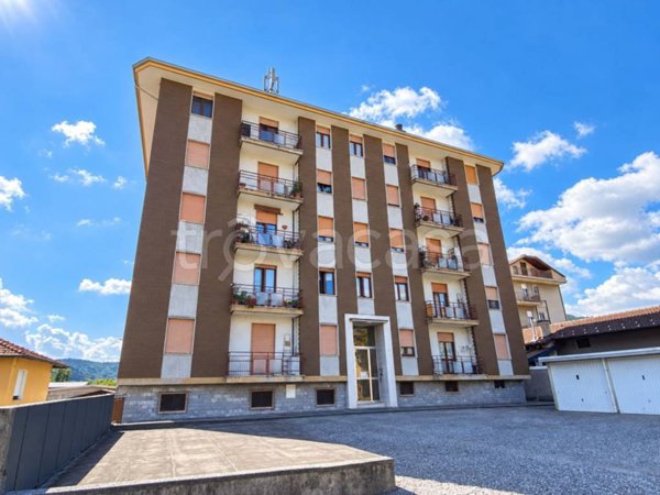 appartamento in vendita a Borgosesia