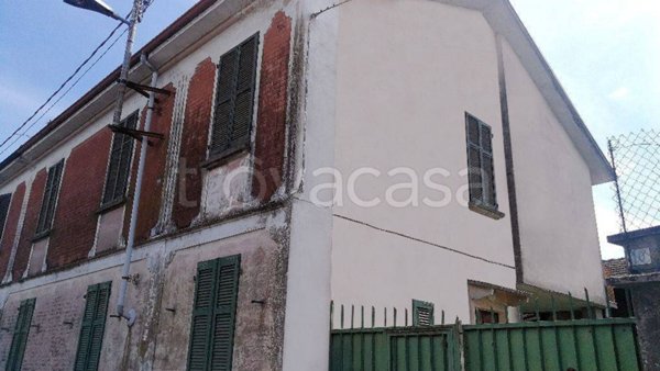 casa indipendente in vendita a Borgo Vercelli