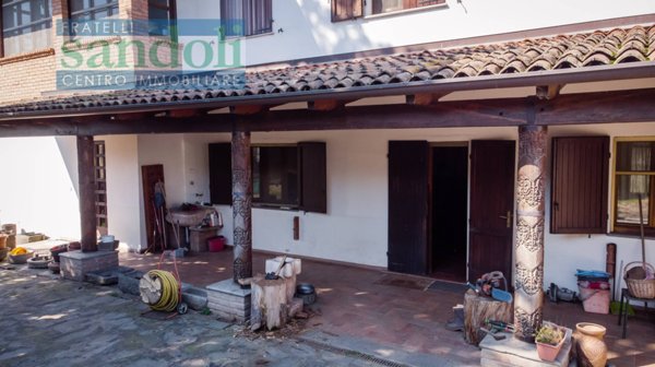 casa indipendente in vendita a Borgo Vercelli