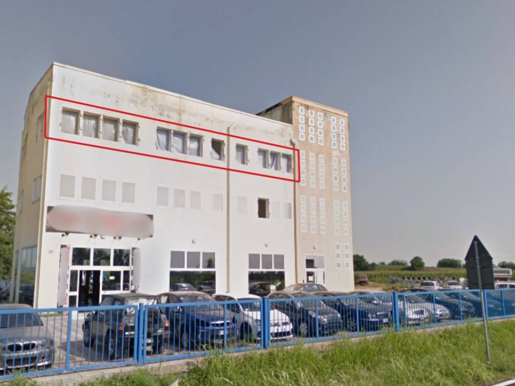 ufficio in vendita a Borgo Vercelli