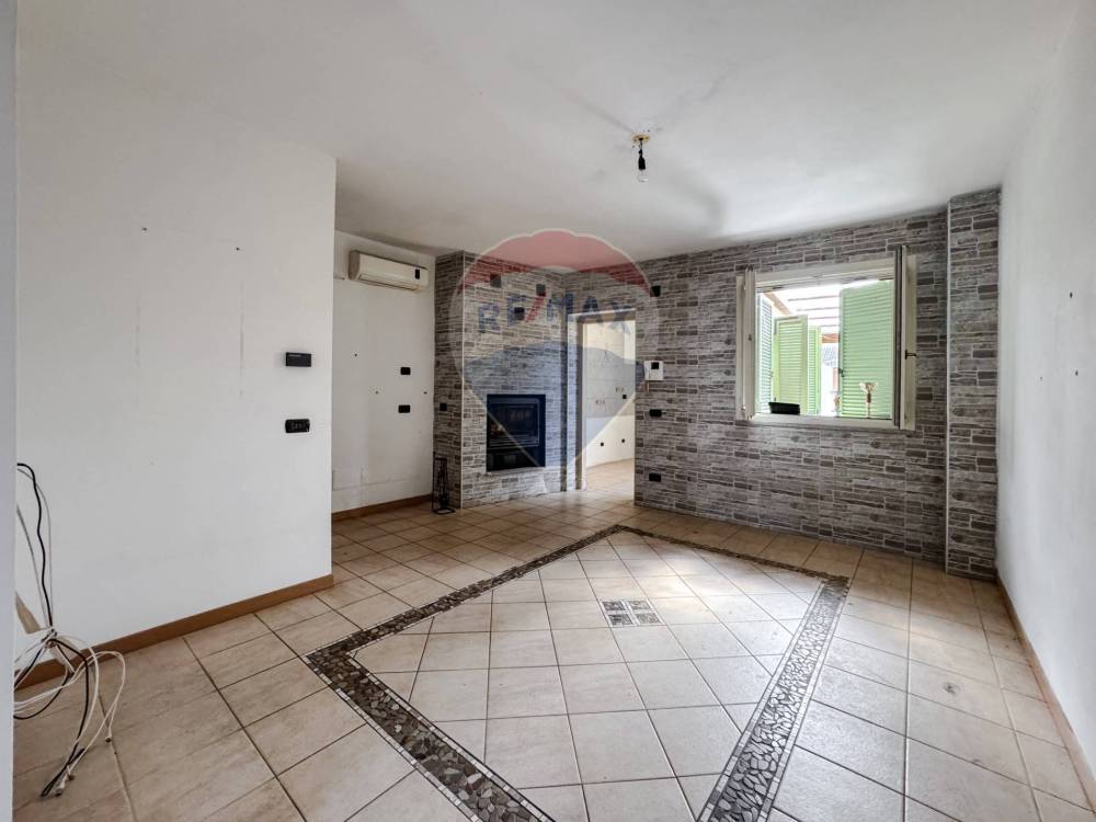 casa indipendente in vendita a Borgo Vercelli