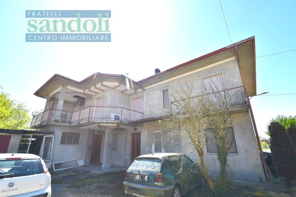 casa indipendente in vendita a Borgo Vercelli